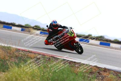 media/Apr-30-2023-CRA (Sun) [[020fcf5d43]]/Race 14-400 Expert-Amateur Superbike/